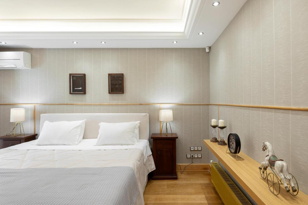 Vouliagmeni'S Elegance By Acropolis Suites Атина Екстериор снимка
